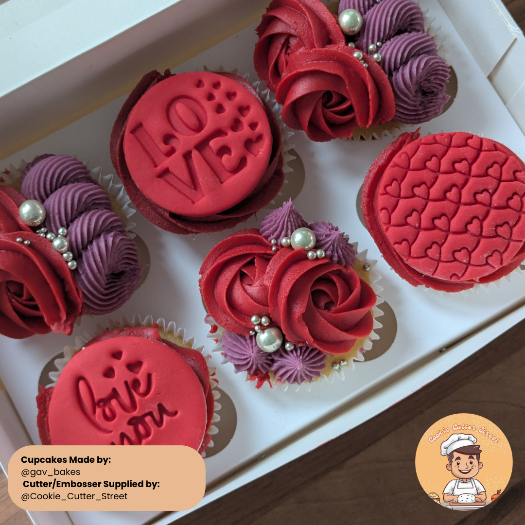 Circle Love You XOXO Valentine’s Day  Cutters & Icing Embossers For Cookies & Cupcake Toppers